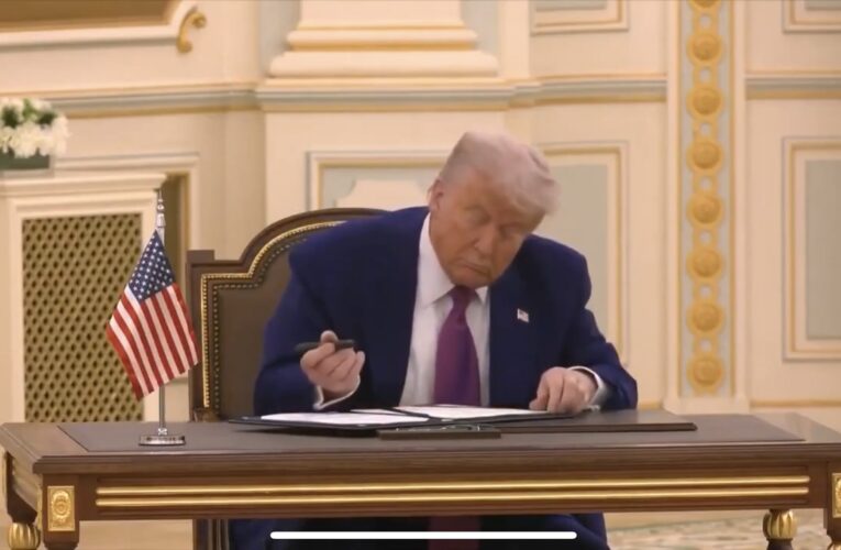 Trump announces Israel-Iran ceasefire.