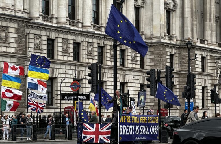 UK sees record asylum applications in 2025 🚨