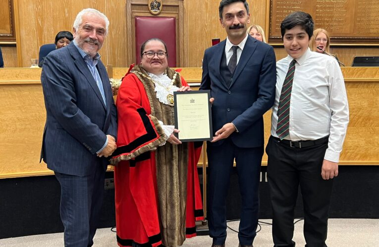 Turkish Restaurant Manager Honoured as ‘Merton Hero’ After Saving Young Girl’s Life
